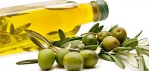 فوائد زيت الزيتون للبشرة فوائد زيت الزيتون للبشرة