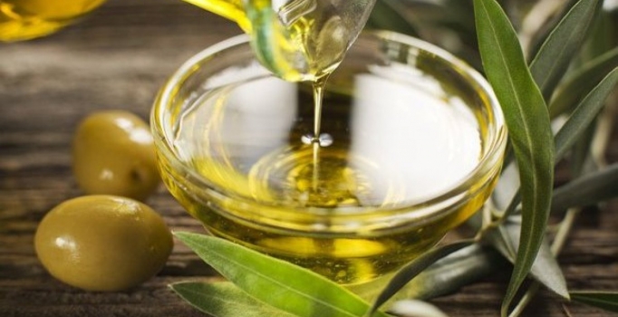 فائدة زيت الزيتون