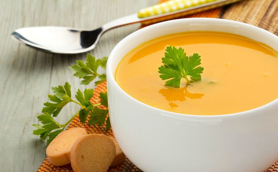 طبخ شوربة العدس طبخ شوربة العدس